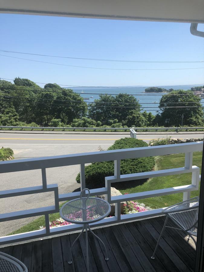 Sands Of Time Motor Inn & Harbor House Woods Hole Extérieur photo