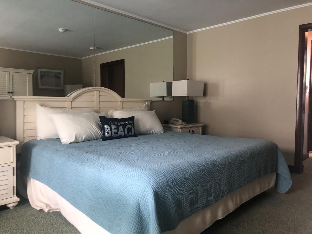 Sands Of Time Motor Inn & Harbor House Woods Hole Extérieur photo