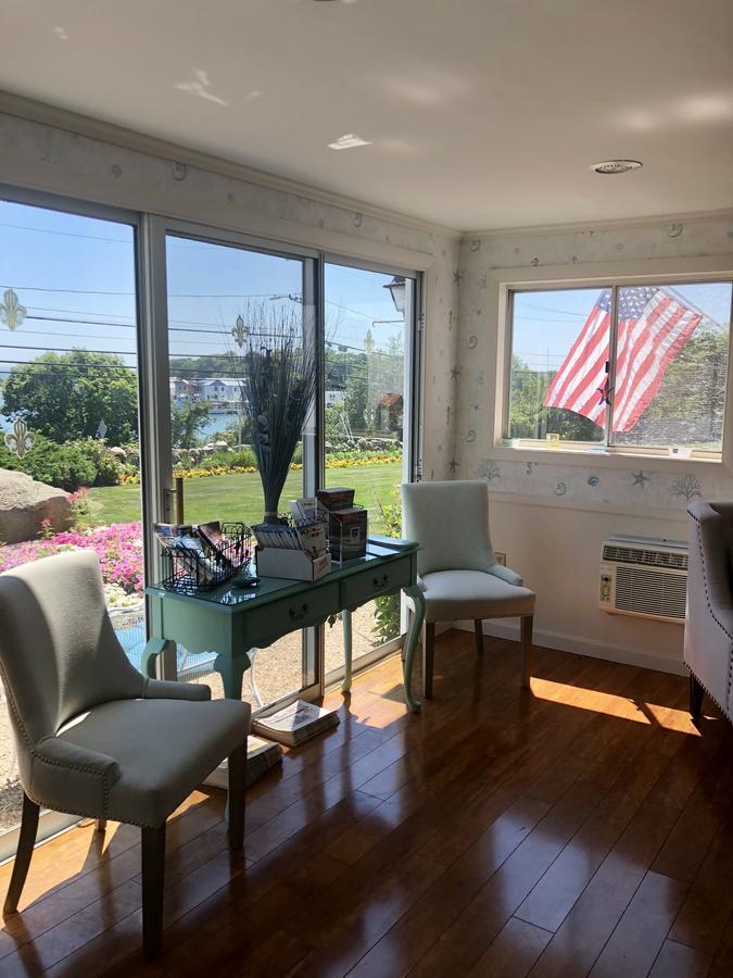 Sands Of Time Motor Inn & Harbor House Woods Hole Extérieur photo