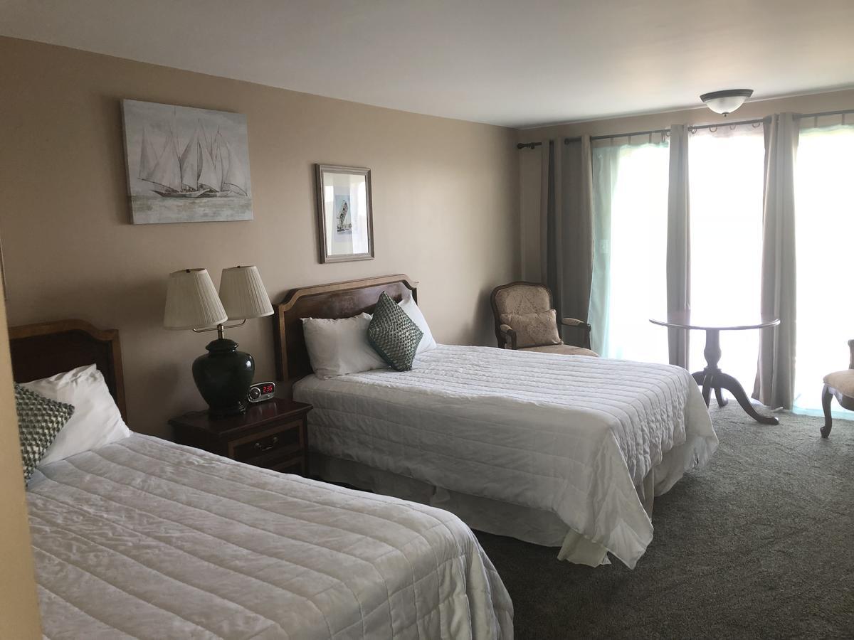 Sands Of Time Motor Inn & Harbor House Woods Hole Extérieur photo