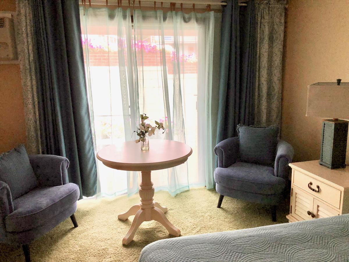 Sands Of Time Motor Inn & Harbor House Woods Hole Extérieur photo